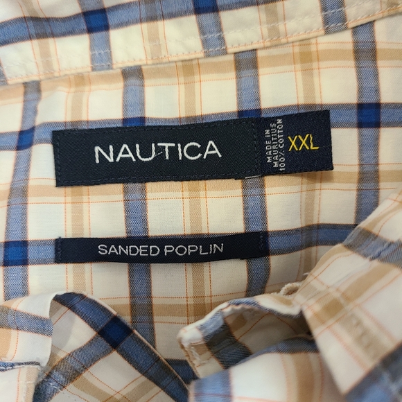 Nautica Men's Classic Short Sleeve Button Down Shirt,  Size: XXL Color:  Yellow - Picture 6 of 14
